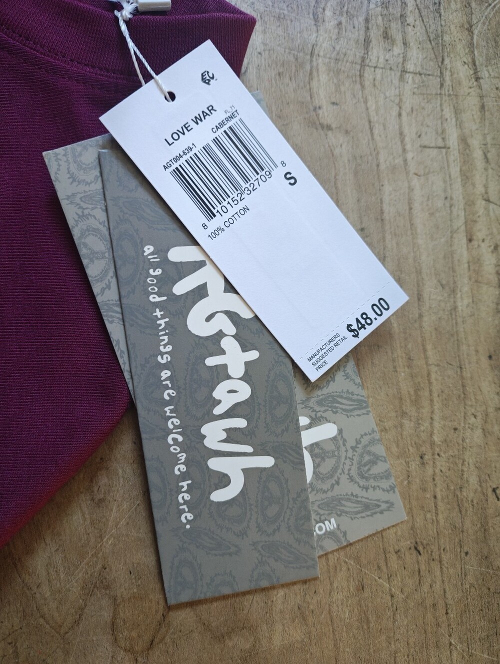 NWT AGtawh All Good Things Welcome Here Embroidered Appliqué Peace Sign Tee - Picture 8 of 8